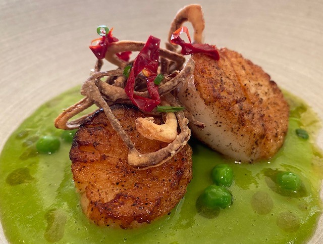 Scallop Pea Puree Crispy Shallot 1.22.22 1