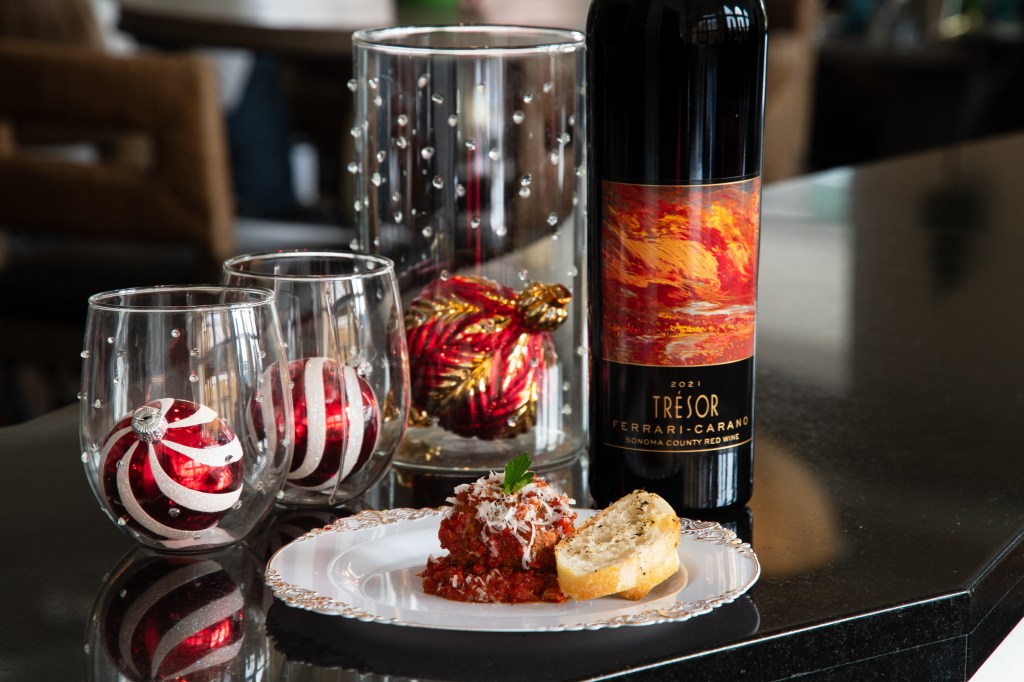 FC HolidayOpenHouse2025 08